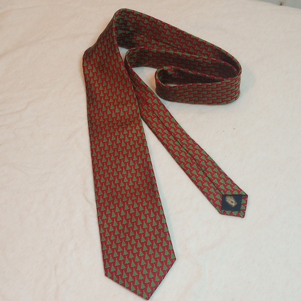 Lee Allison Four-in-hand Christmas Tree 🎄 Tie, EUC